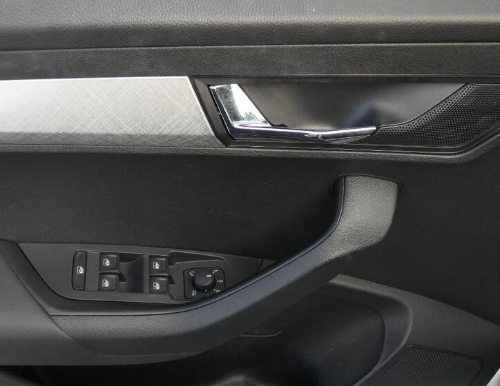 Škoda Karoq 9