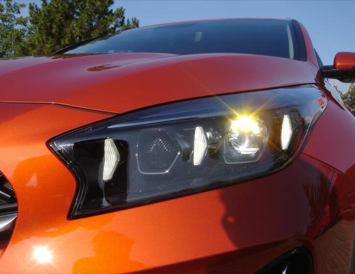 KIA XCeed 14