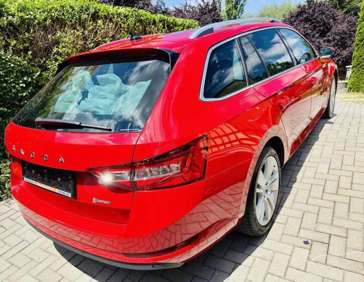 Škoda Superb 5