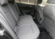 Volkswagen Golf 16
