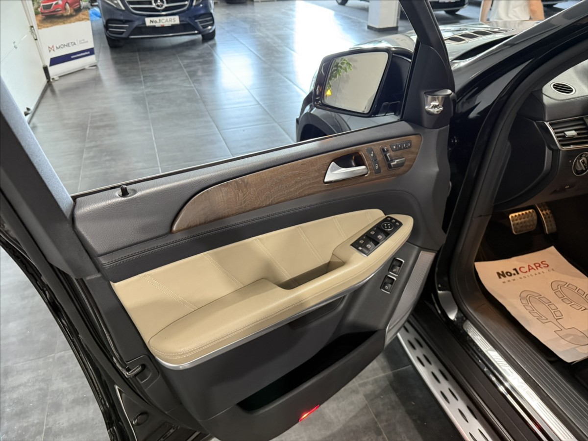 Mercedes-Benz GL