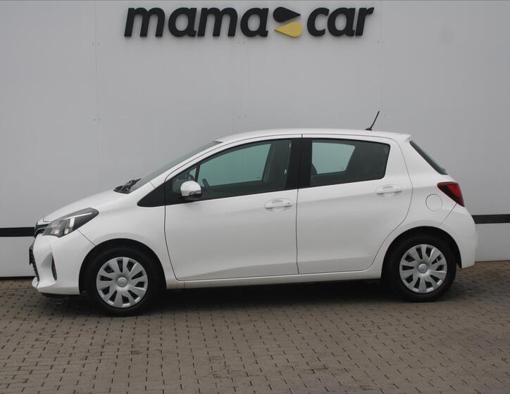 Toyota Yaris 4