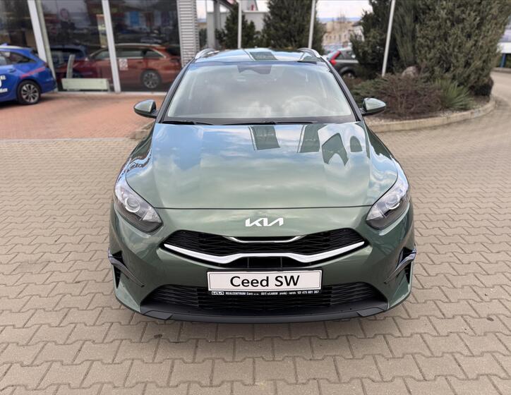 KIA Ceed 10