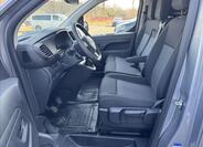 Toyota ProAce 6