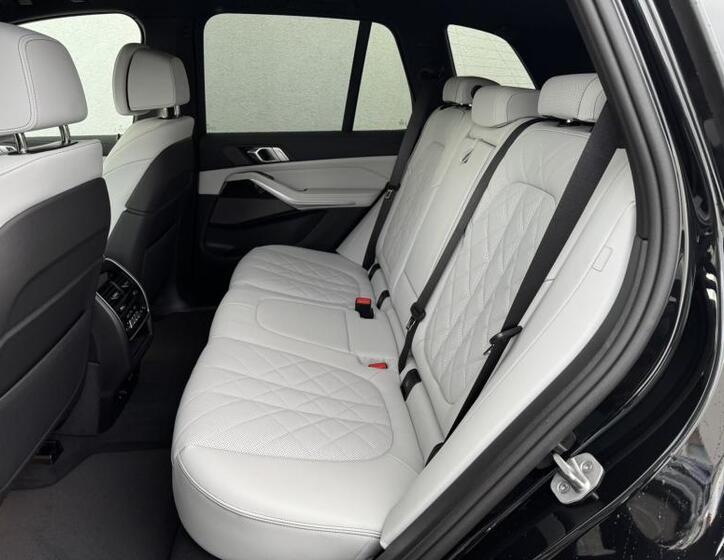 BMW X5 7