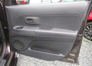 Daihatsu Materia 19