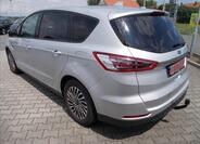 Ford S-MAX 11