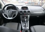Opel Antara 9