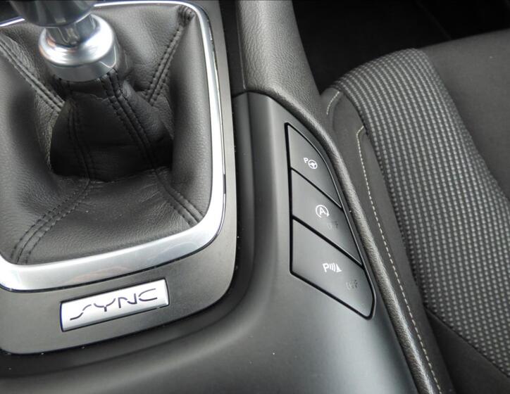 Ford Mondeo 45