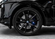 BMW X7 2