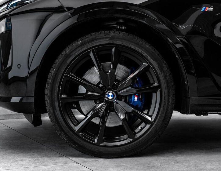 BMW X7 2