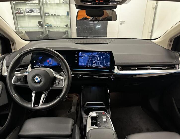 BMW Řada 2 12