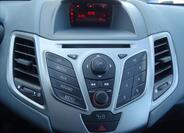 Ford Fiesta 24