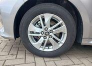 Toyota Yaris 25