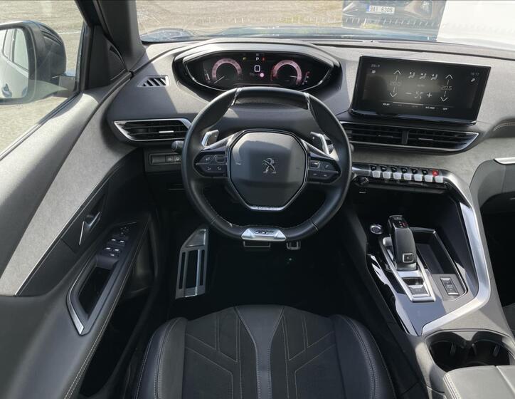 Peugeot 3008 12