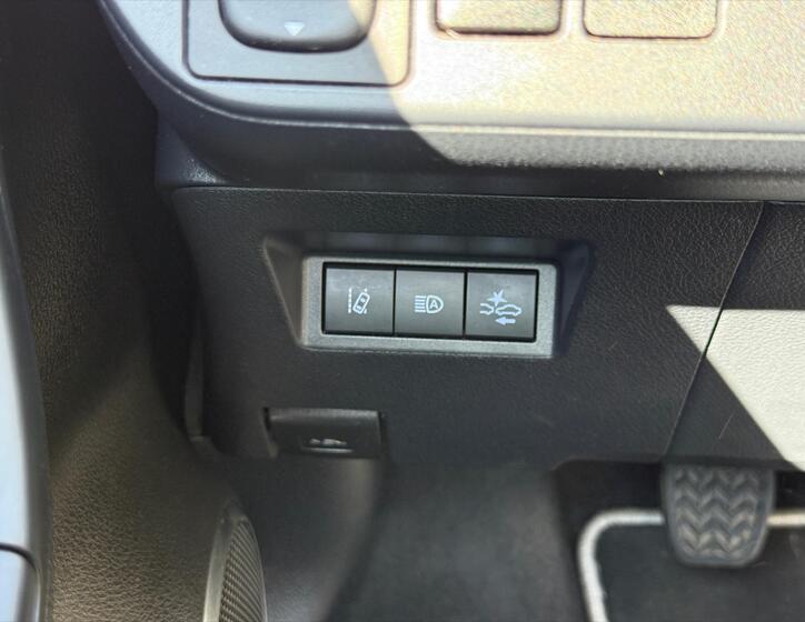 Toyota Yaris 17