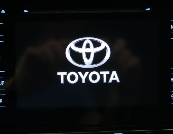 Toyota Auris 16