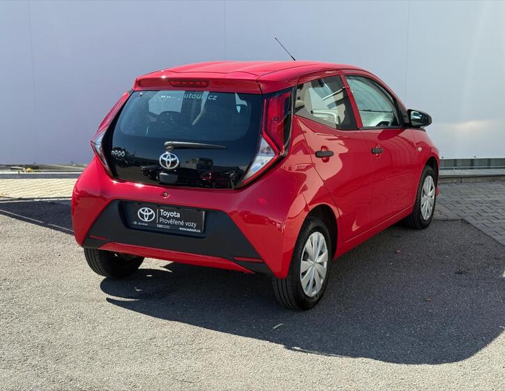 Toyota Aygo 6