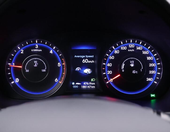 Hyundai i40 21
