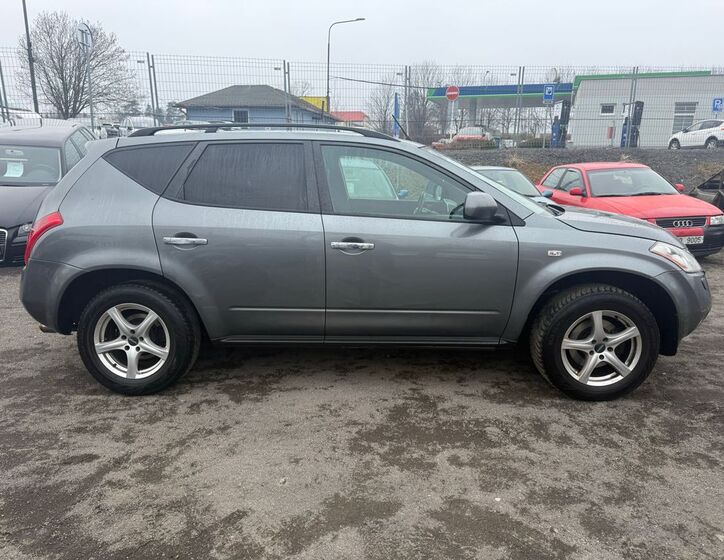 Nissan Murano 6