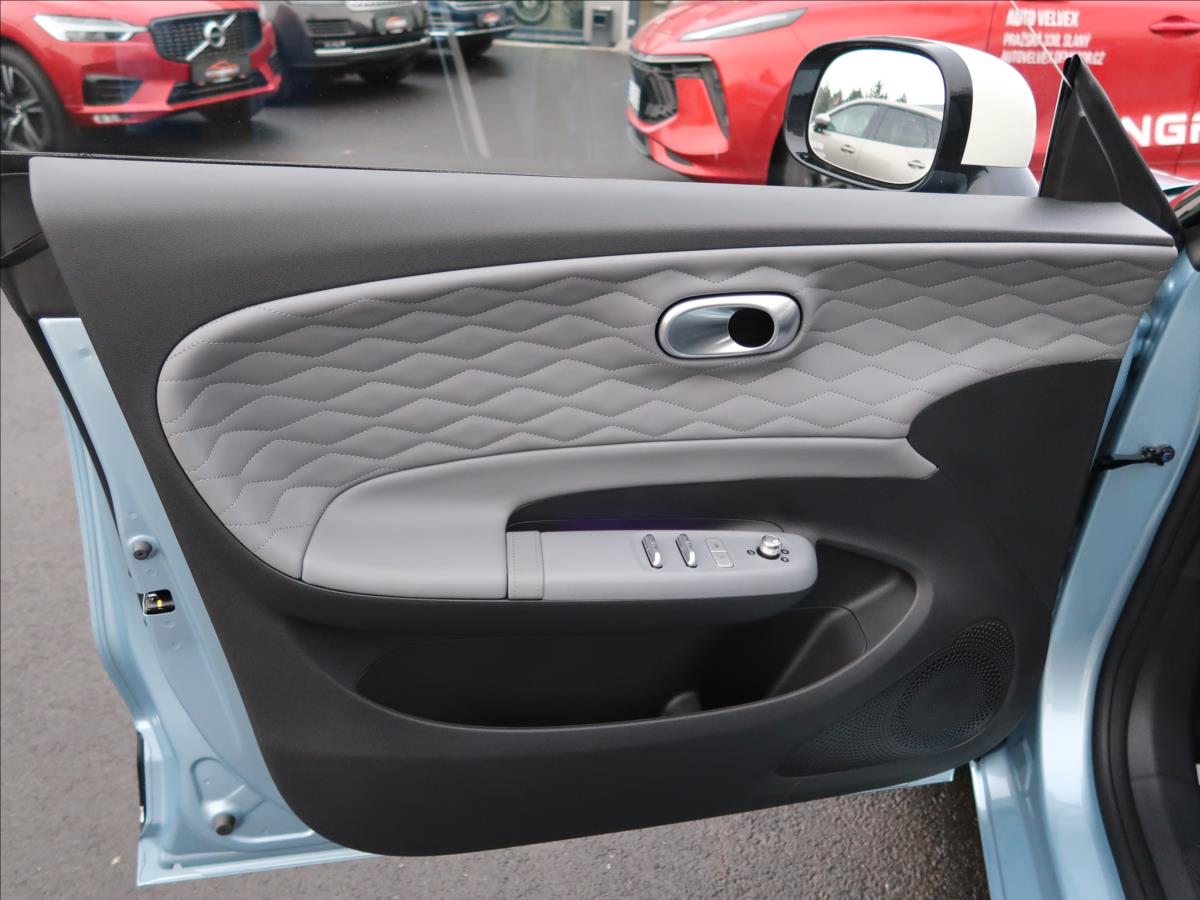 Dongfeng Box