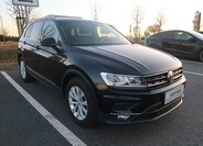 Volkswagen Tiguan 9