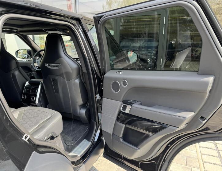 Land Rover Range Rover Sport 11