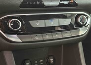 Hyundai i30 13