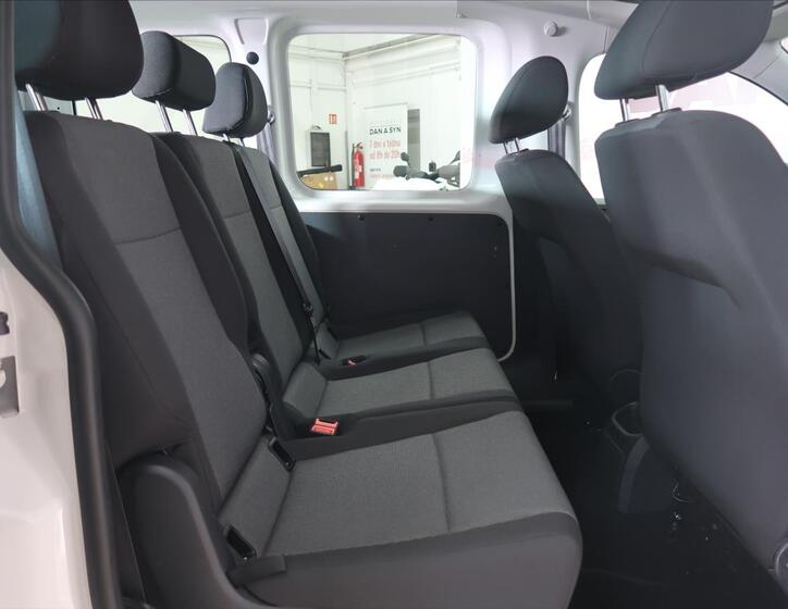 Volkswagen Caddy 13