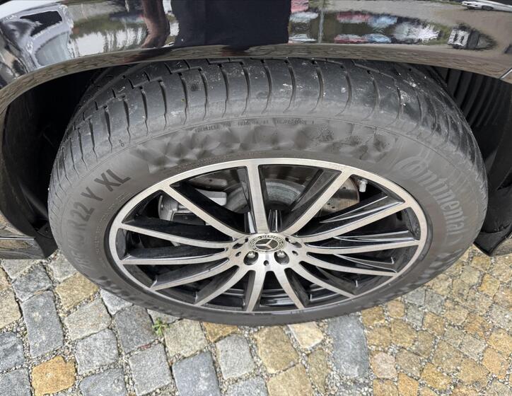 Mercedes-Benz GLS 43