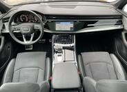 Audi Q7 6