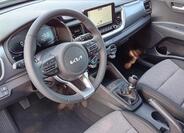 KIA Stonic 8