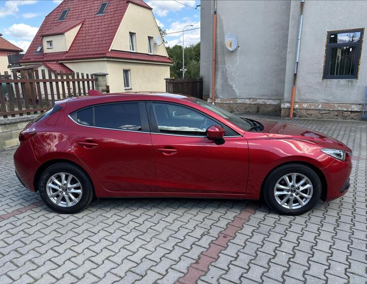 Mazda 3 2