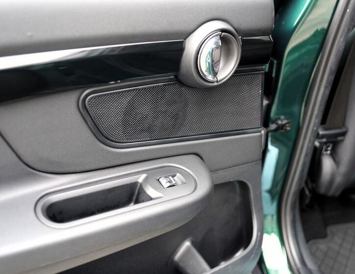 Mini Countryman 19