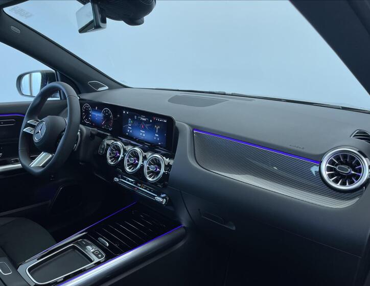 Mercedes-Benz GLA 14