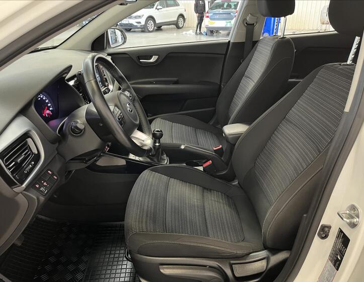 KIA Stonic 17