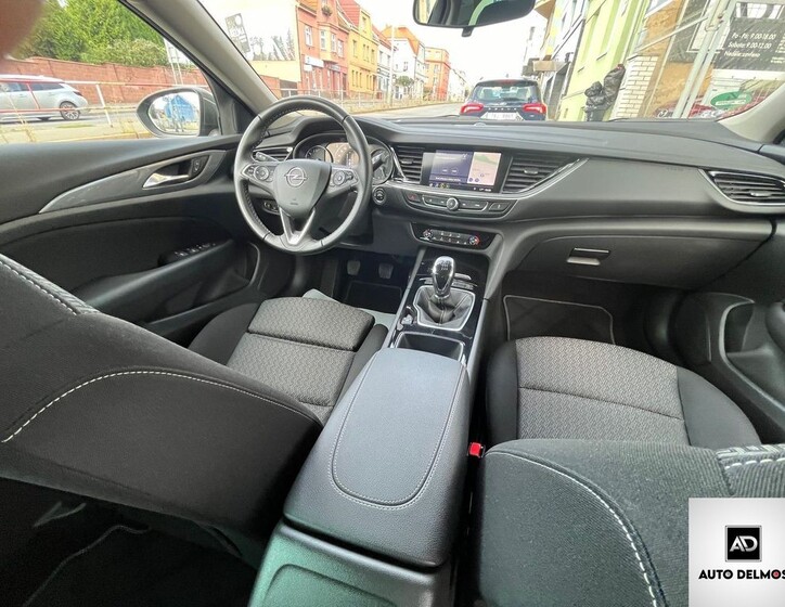 Opel Insignia 32