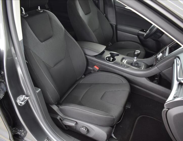 Ford Mondeo 16