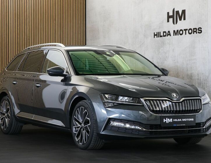 Škoda Superb 1