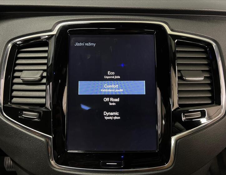 Volvo XC90 19
