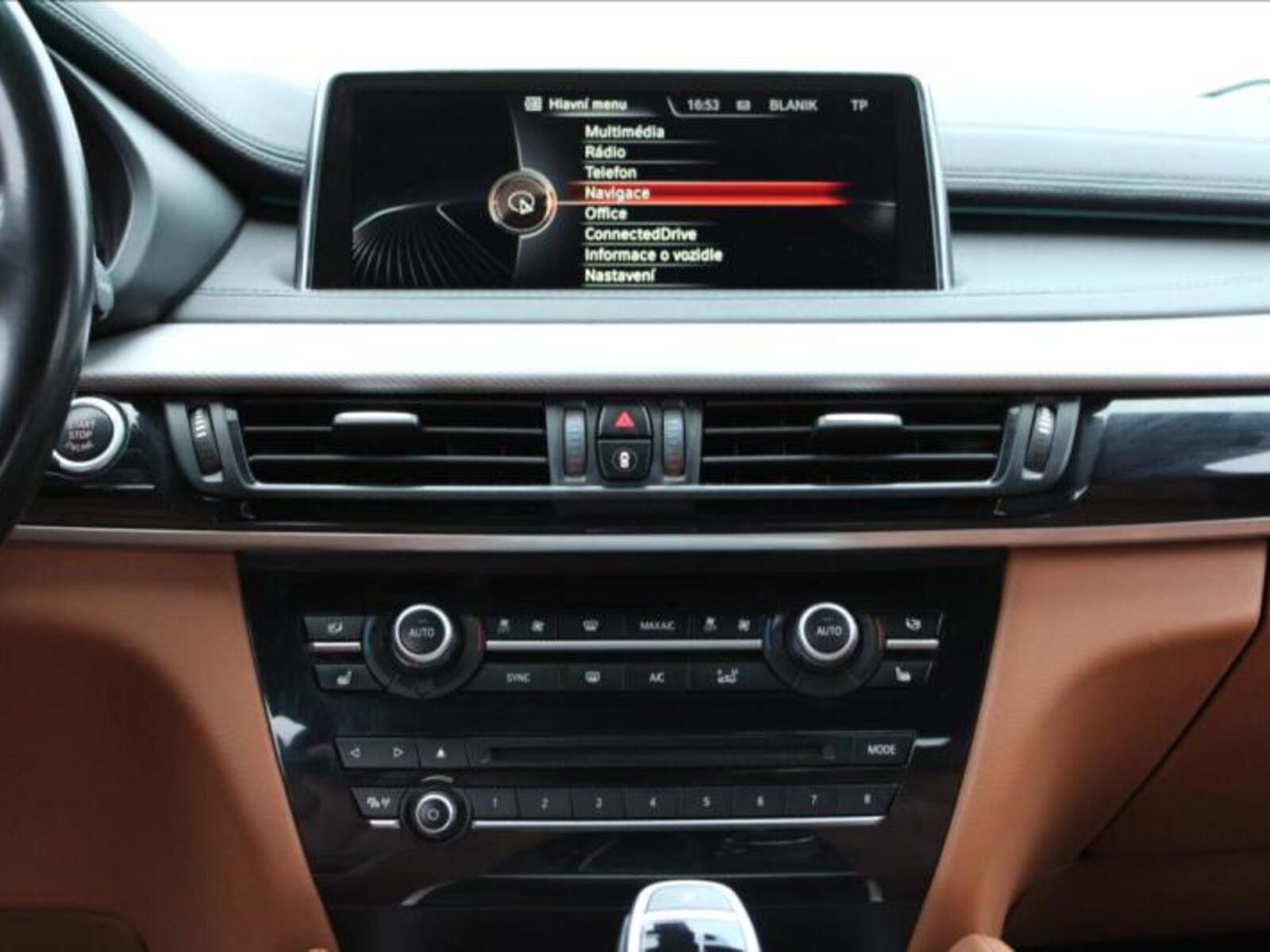 BMW X6 27