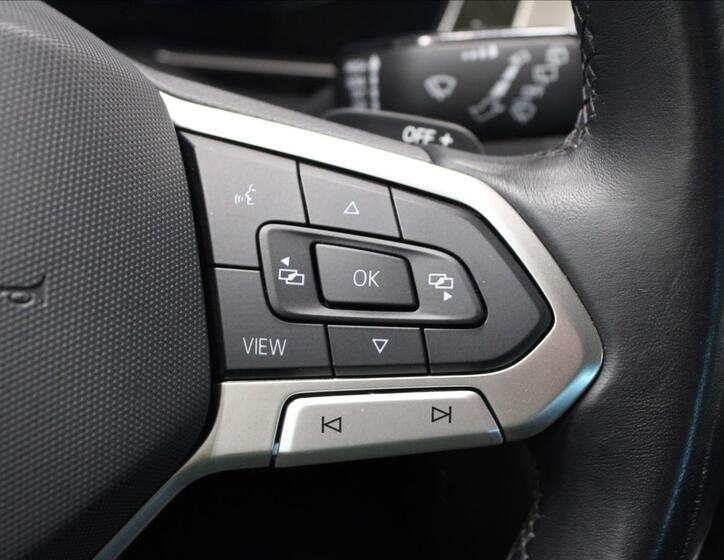 Volkswagen Passat 19