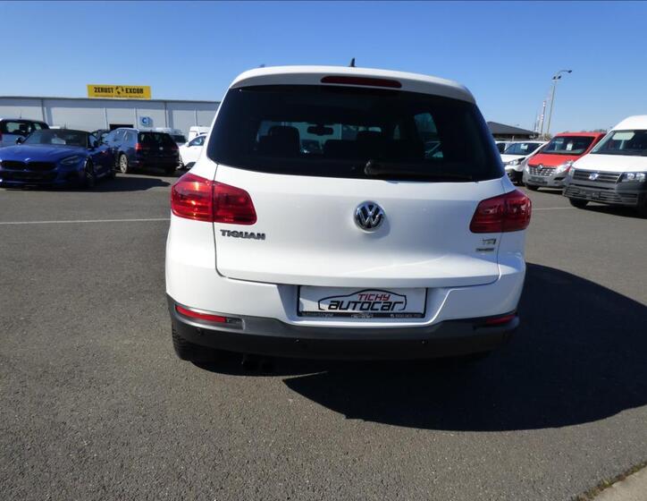 Volkswagen Tiguan 4