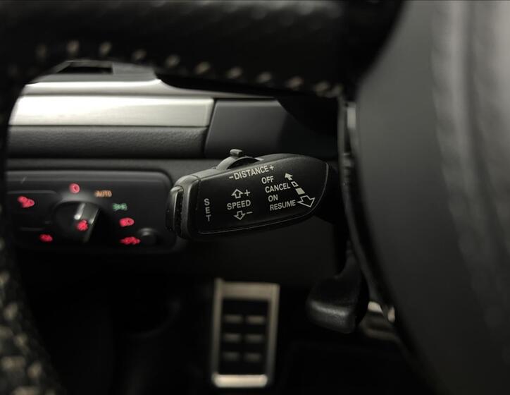 Audi A6 11