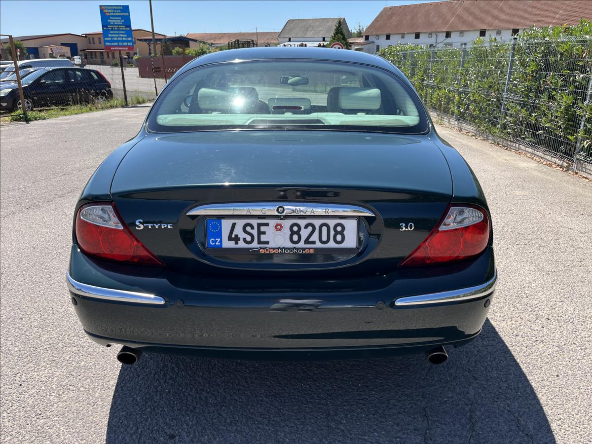 Jaguar S-Type