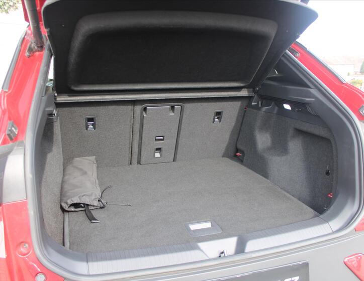 Volkswagen ID.4 11