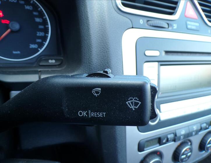 Volkswagen EOS 14
