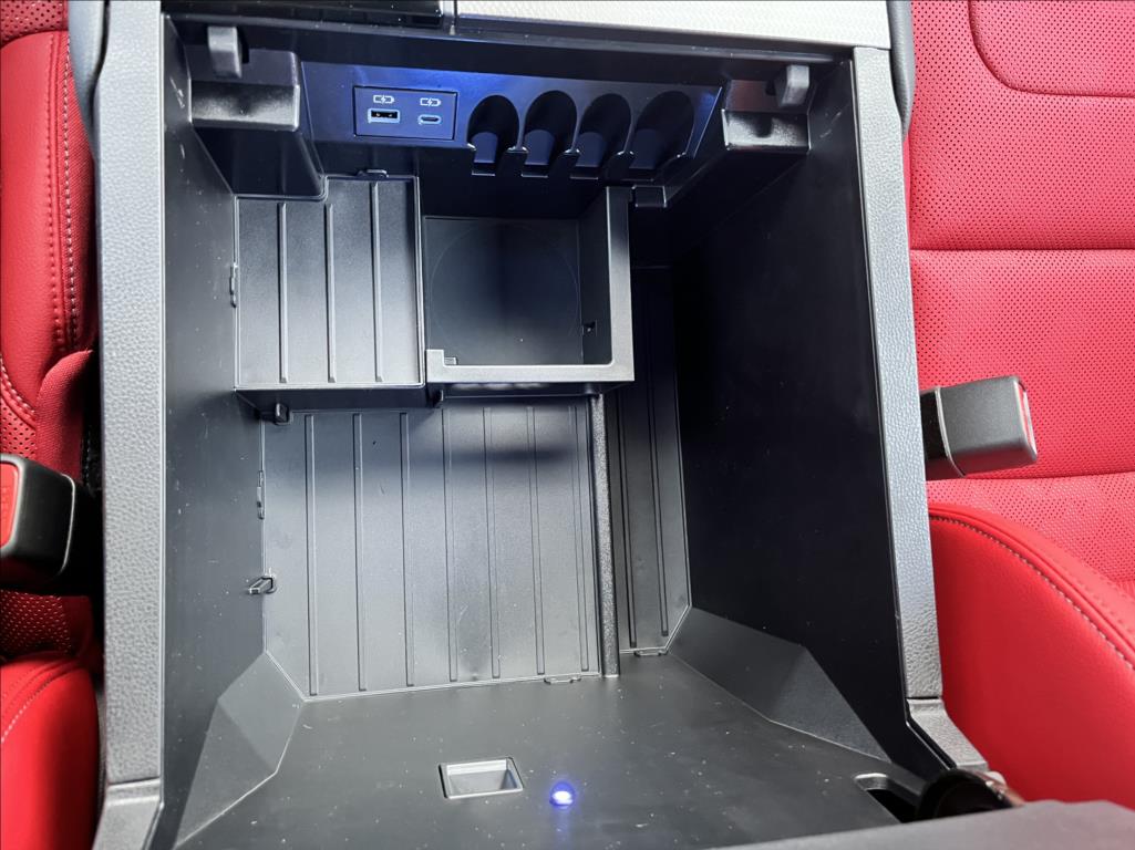 Toyota Sequoia
