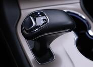 Jeep Grand Cherokee 32