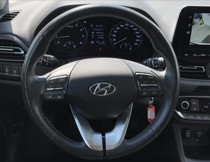 Hyundai i30 8